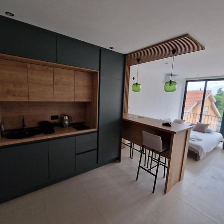 Guest House Damjana บุดวา ภายนอก รูปภาพ