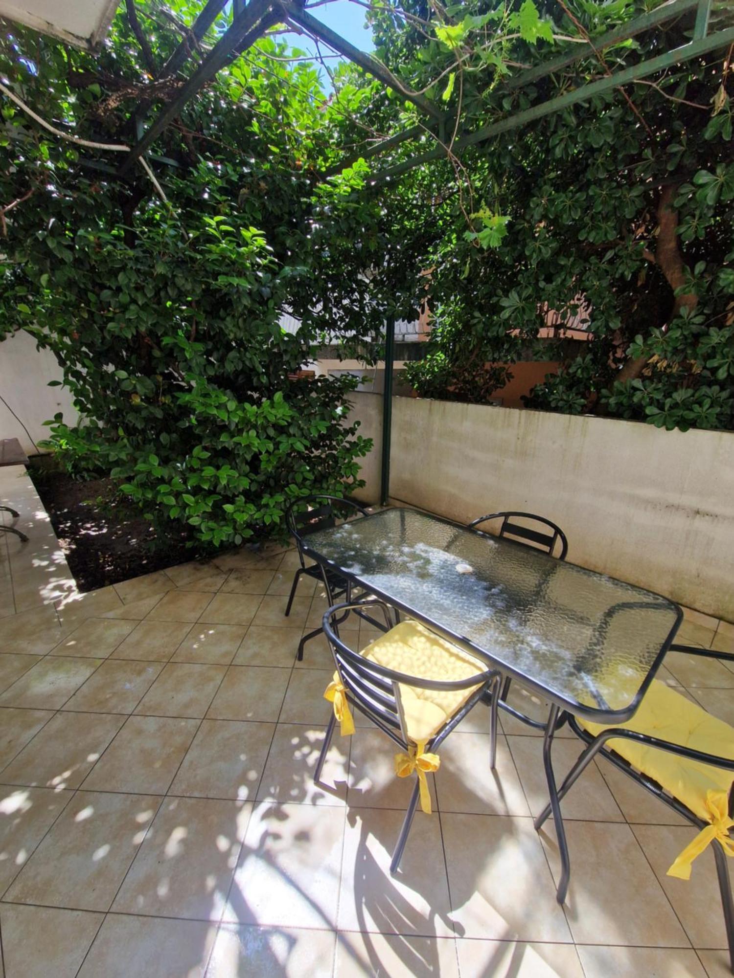 Guest House Damjana บุดวา ห้อง รูปภาพ