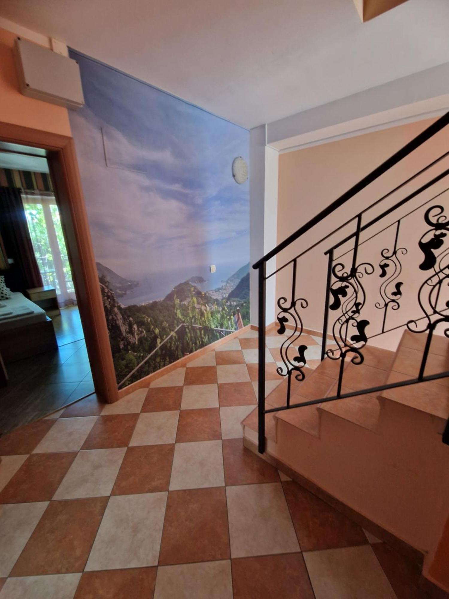 Guest House Damjana บุดวา ภายนอก รูปภาพ