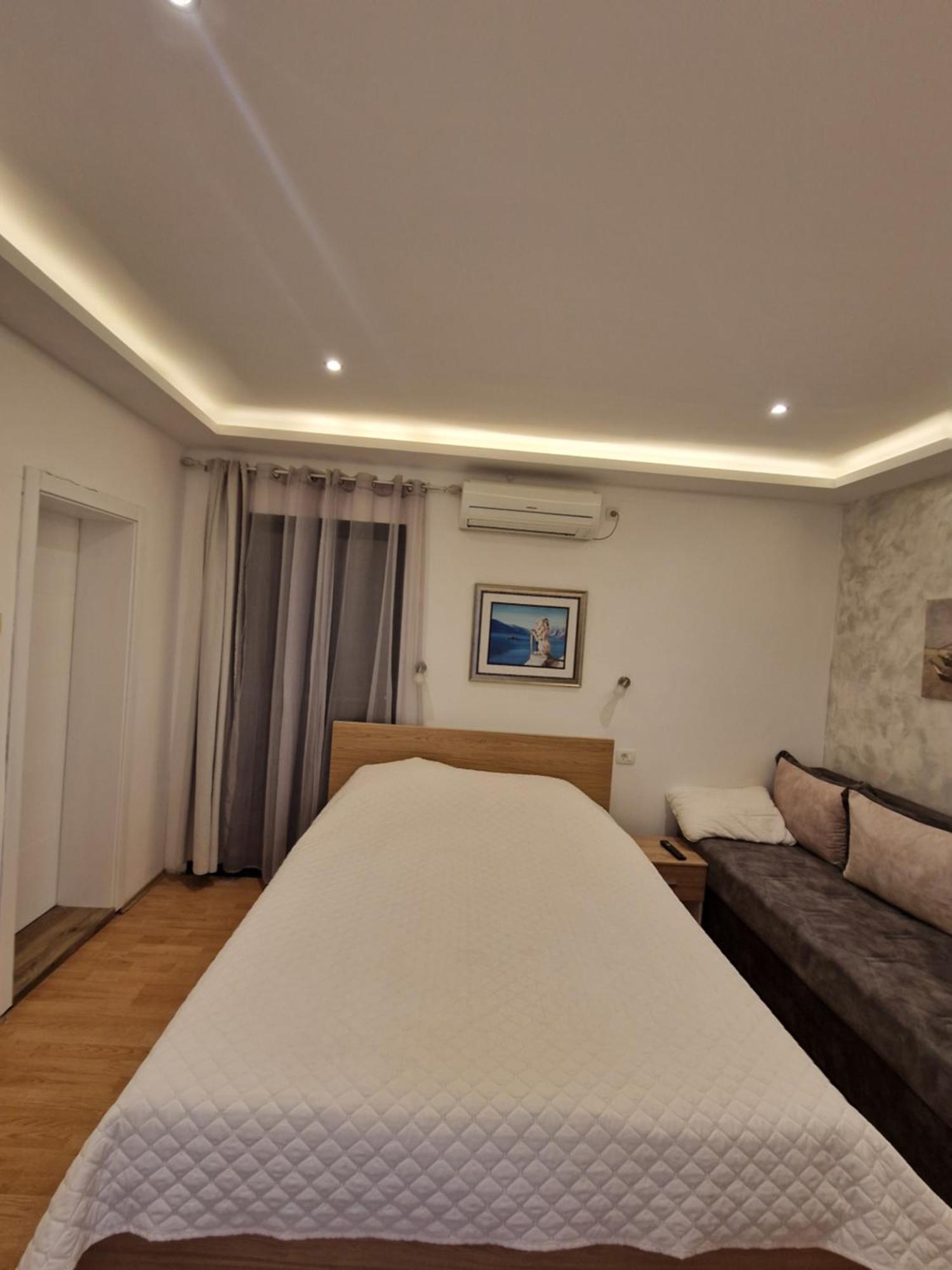 Guest House Damjana บุดวา ห้อง รูปภาพ